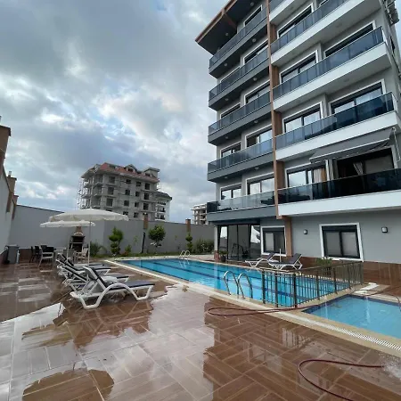 2+1 Denize 100 Mt * Alanya