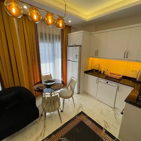 2+1 Denize 100 Mt דירה אלאניה